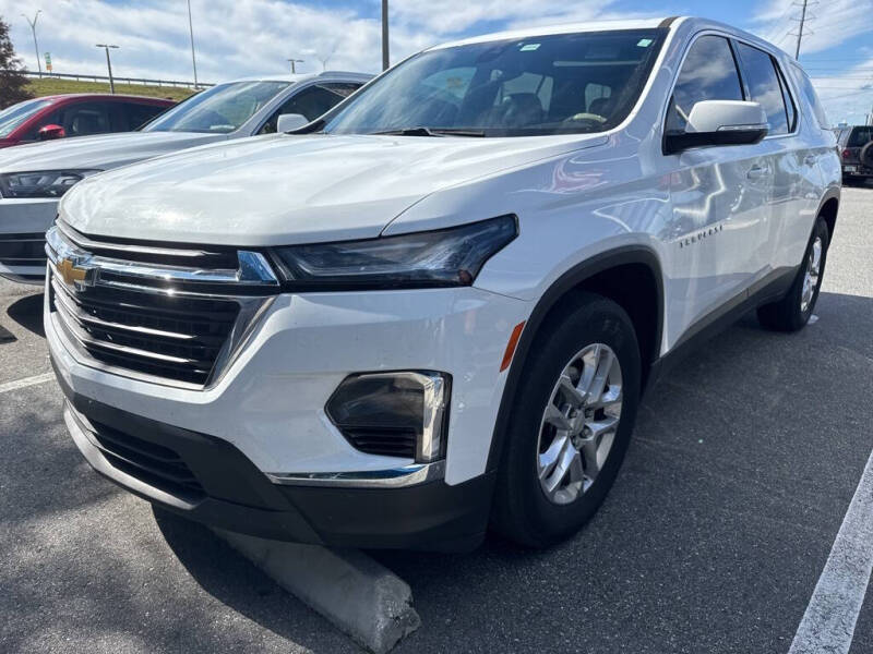 2023 Chevrolet Traverse LS's photo