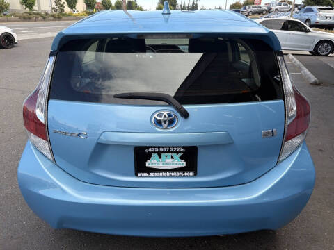 2015 Toyota Prius c Two