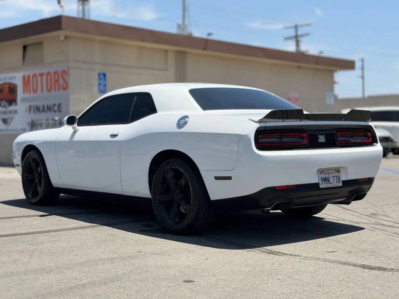 2017 Dodge Challenger