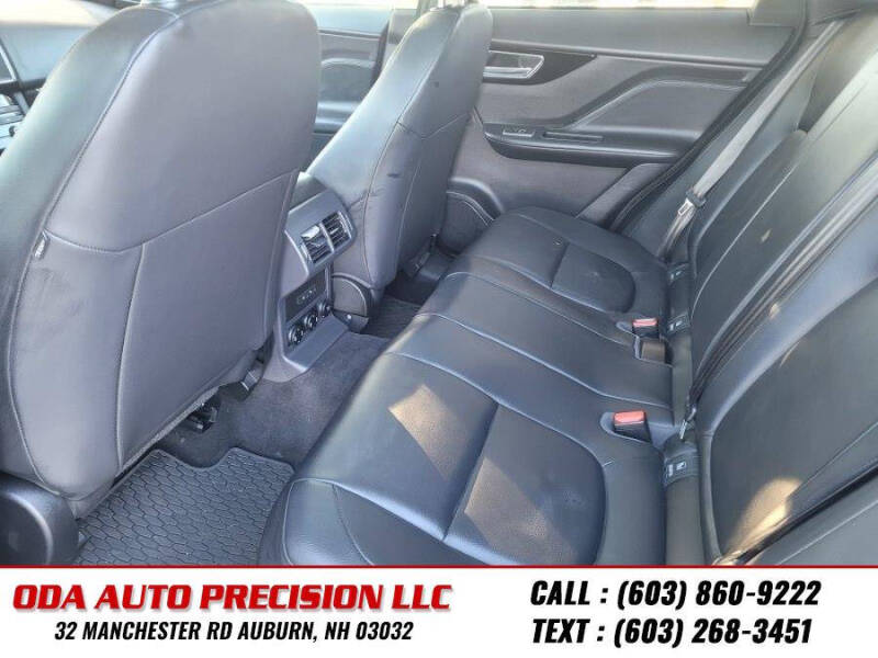 2020 Jaguar F-PACE 25t Premium