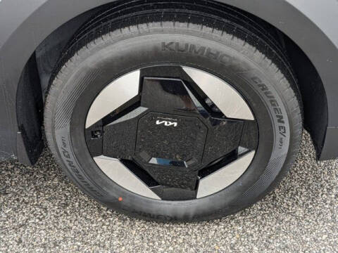 2024 Kia EV9 Light Long Range