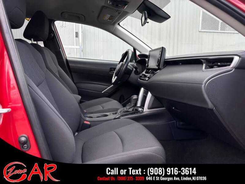 2022 Toyota Corolla Cross LE