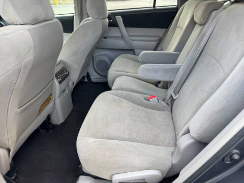 2013 Toyota Highlander Plus