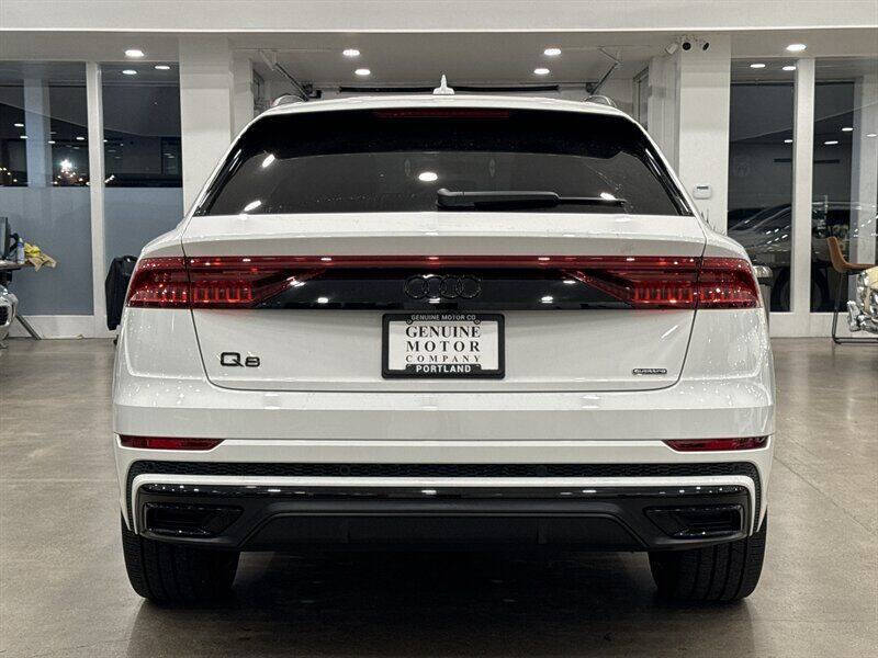 2023 Audi Q8 quattro Premium Plus 55 TFSI