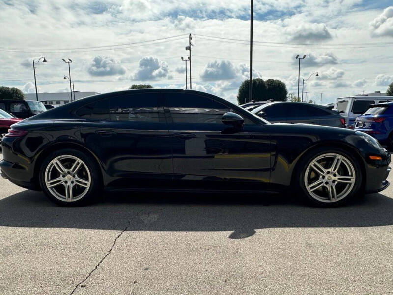 2019 Porsche Panamera 4