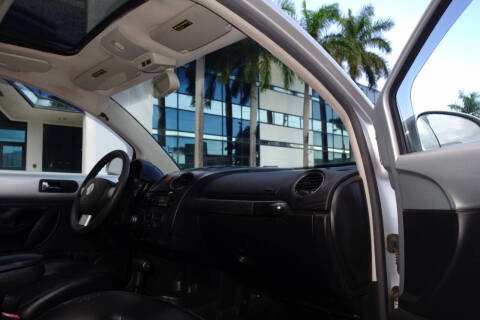 2006 Volkswagen New Beetle 2.5