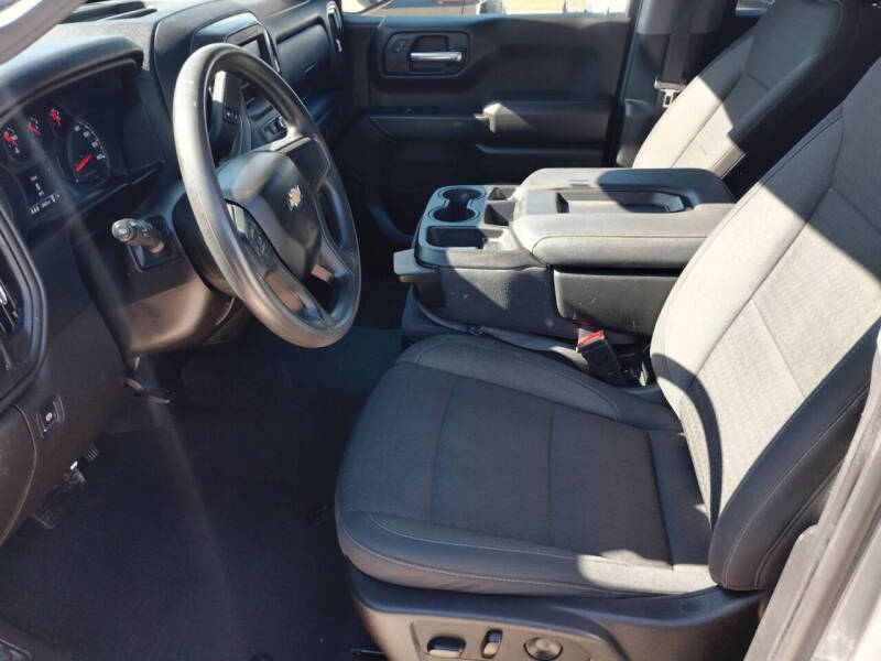 2024 Chevrolet Silverado 1500 Custom