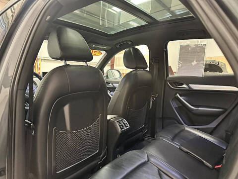 2016 Audi Q3 2.0T Premium Plus