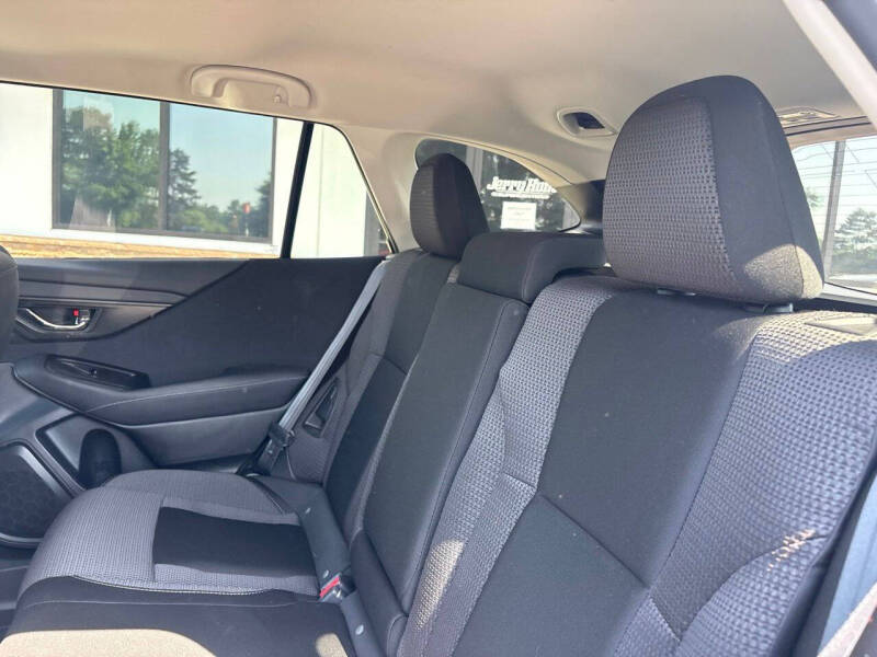 2024 Subaru Outback Premium