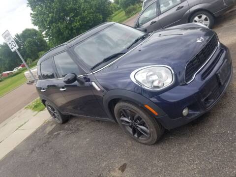 2011 MINI Cooper Countryman for sale at Geareys Auto Sales of Sioux Falls, LLC in Sioux Falls SD