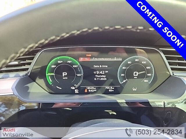 2024 Audi Q8 Sportback e-tron quattro Premium S line