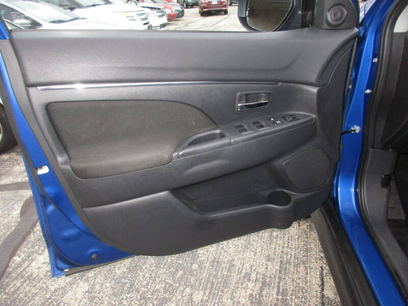 2017 Mitsubishi Outlander Sport ES