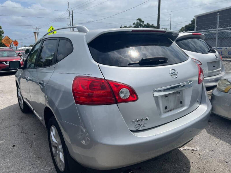2012 Nissan Rogue S