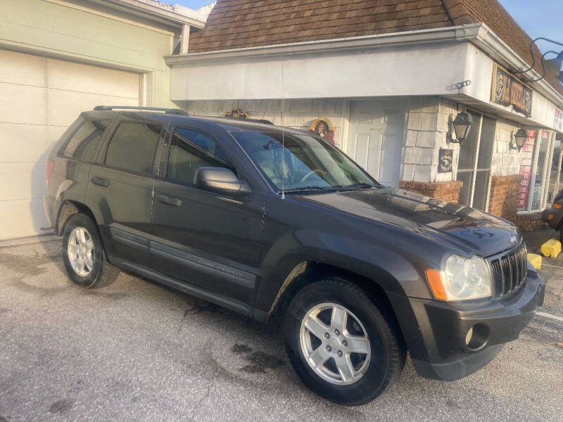 2005 Jeep Grand Cherokee Laredo's photo
