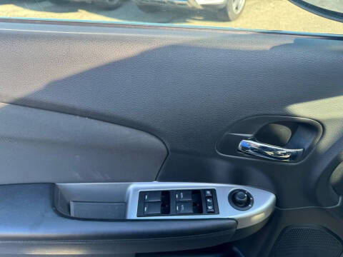 2011 Chrysler 200 Touring