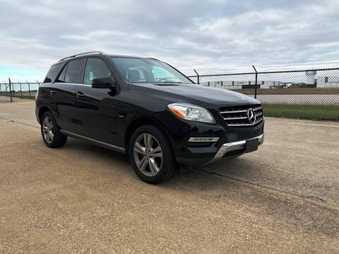 2012 Mercedes-Benz M-Class for sale at Car Maverick in Addison TX