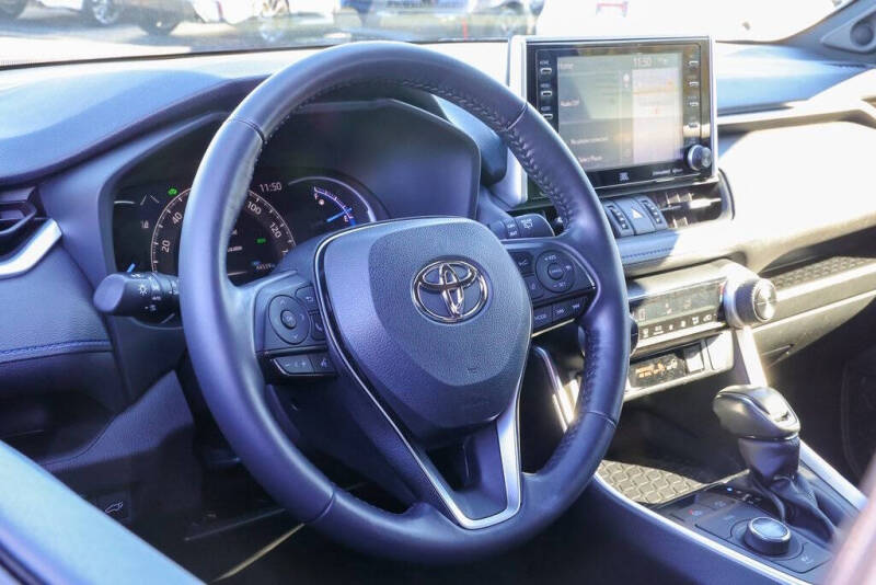 2021 Toyota RAV4 Hybrid XSE