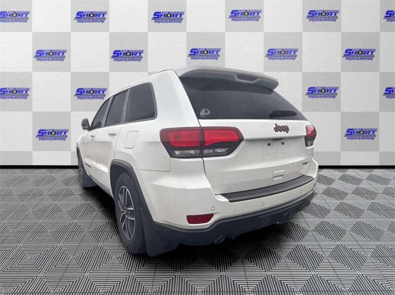 Used 2020 Jeep Grand Cherokee Trailhawk with VIN 1C4RJFLG8LC310657 for sale in Maysville, KY