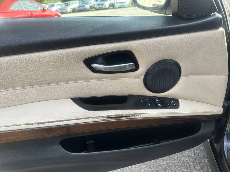 2011 BMW 3 Series 328i