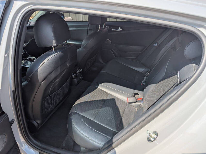 2021 Kia Stinger GT-Line