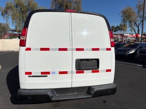 2020 Chevrolet Express 2500