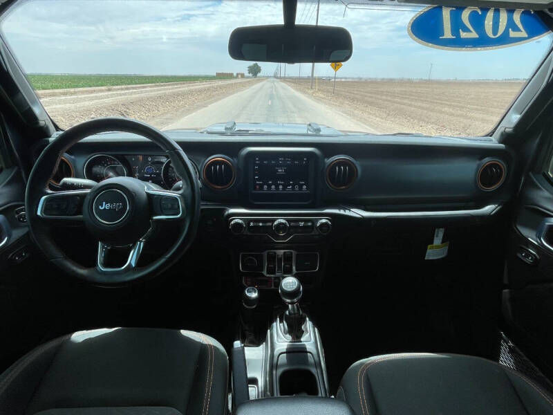 2021 Jeep Gladiator Mojave