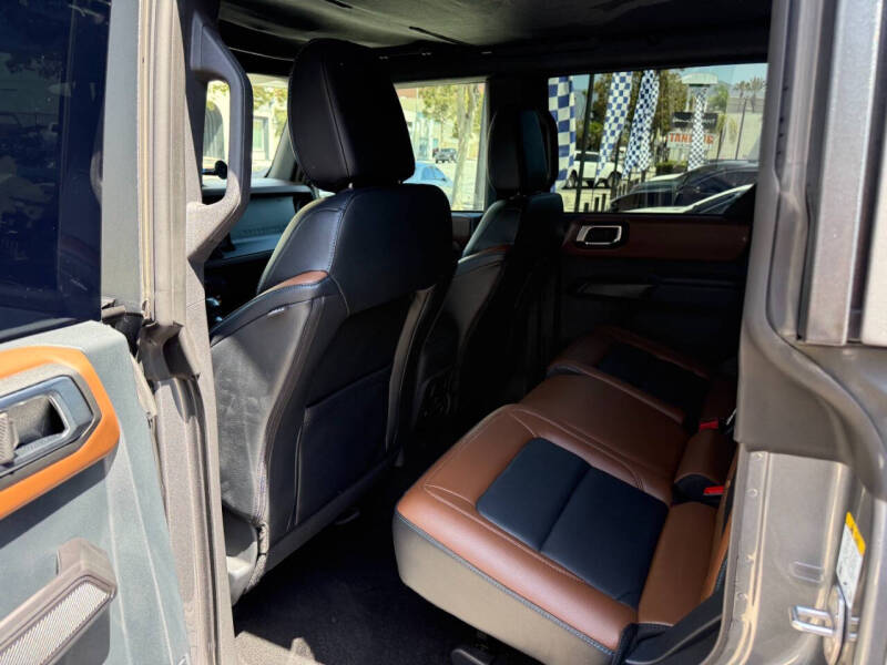 2024 Ford Bronco Outer Banks