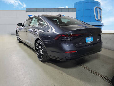 2025 Honda Accord Hybrid Touring