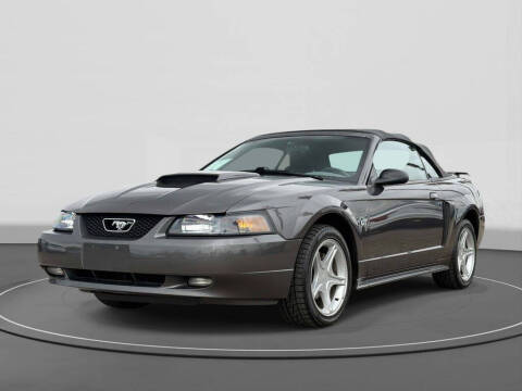 2003 Ford Mustang