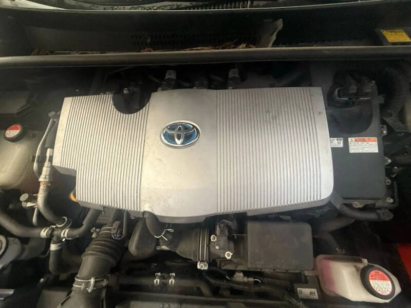 2016 Toyota Prius Two