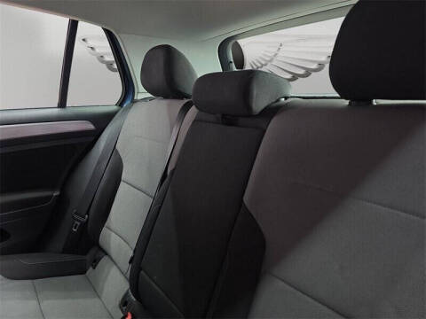 2016 Volkswagen e-Golf SE