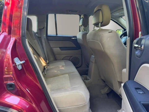 2012 Jeep Compass Sport