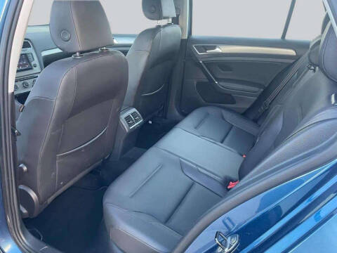 2015 Volkswagen Golf TSI S
