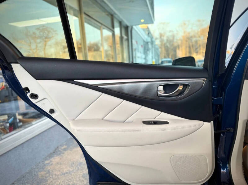 2017 Infiniti Q50 3.0T Sport