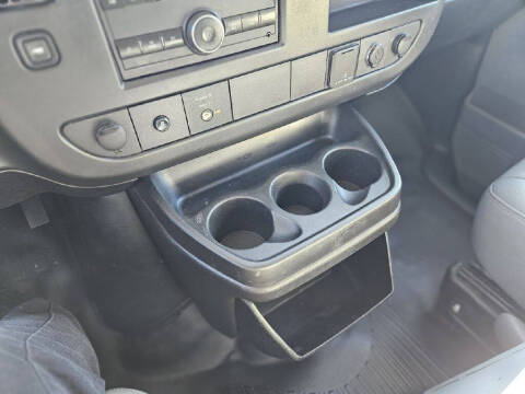 2017 Chevrolet Express 2500