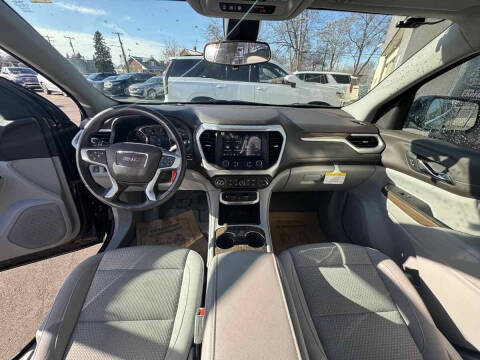 2022 GMC Acadia SLE