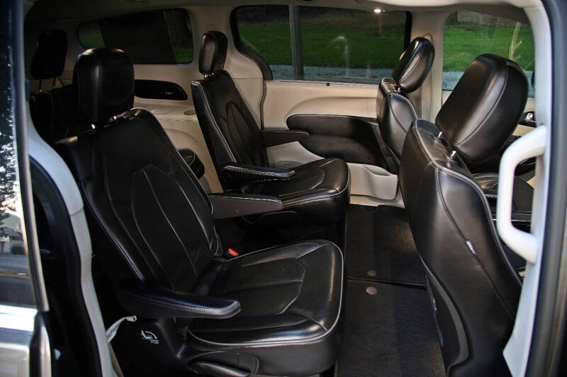 2020 Chrysler Pacifica Limited