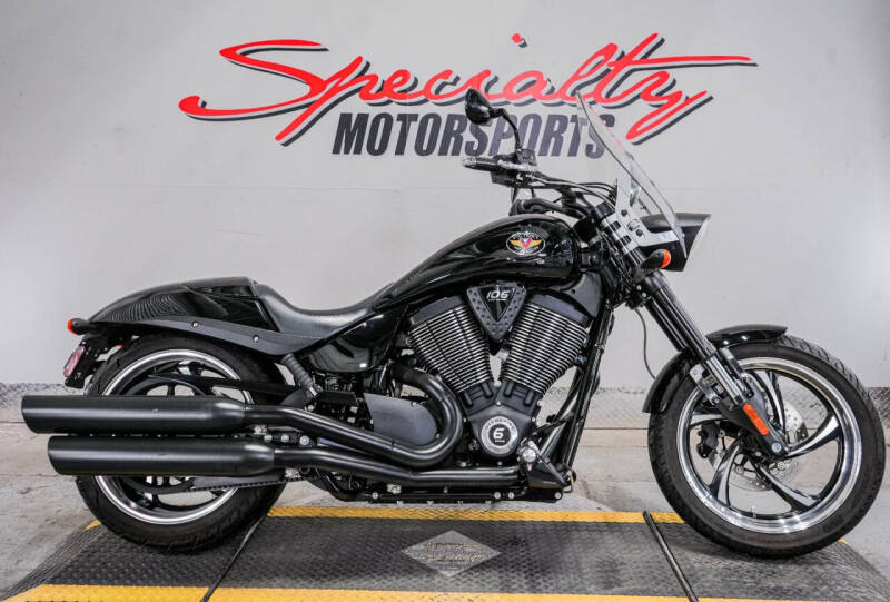 2012 Victory Hammer 8-Ball