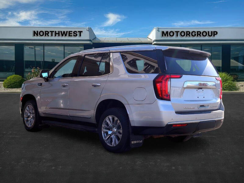 2023 GMC Yukon Denali