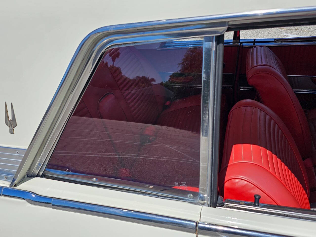 1962 Studebaker Golden Hawk 16