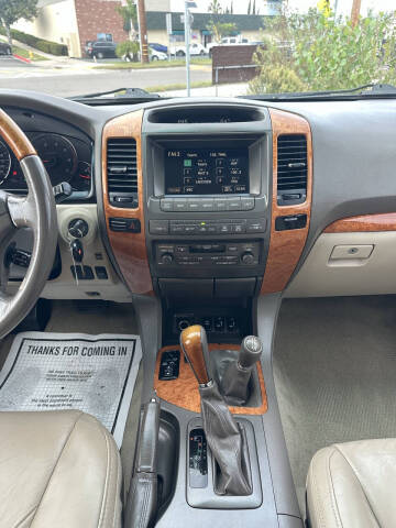 2004 Lexus GX 470