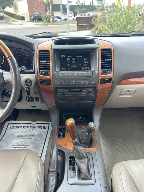 2004 Lexus GX 470