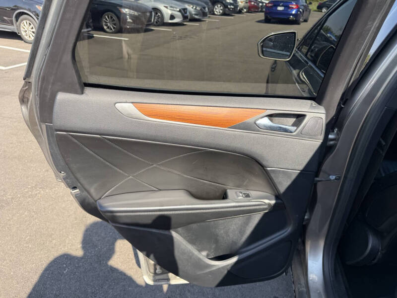 2017 Lincoln MKC Select