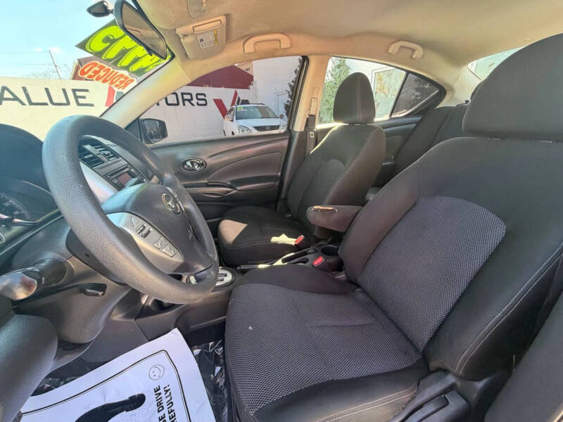 2018 Nissan Versa