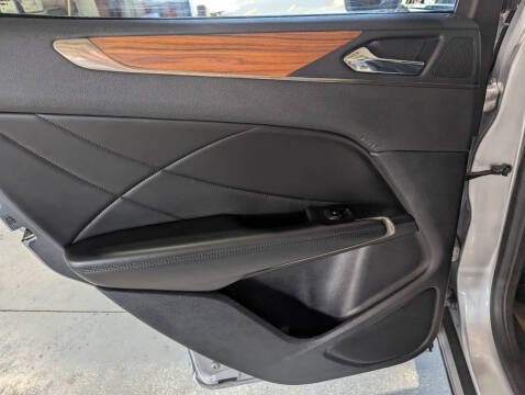 2017 Lincoln MKC Select