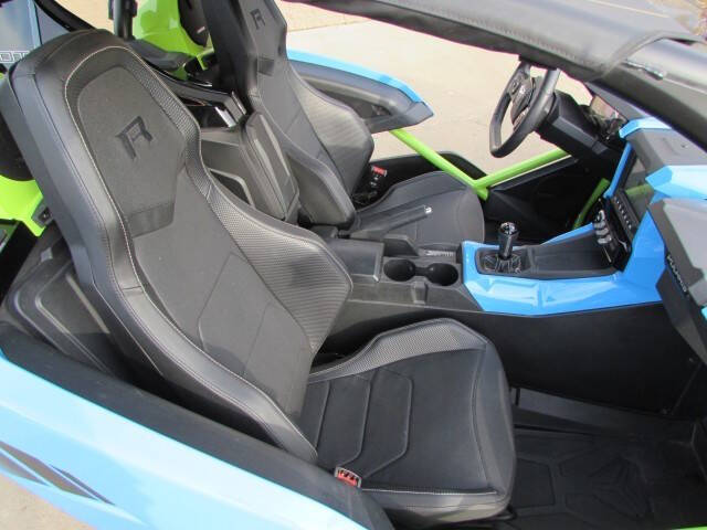 2023 Polaris Slingshot