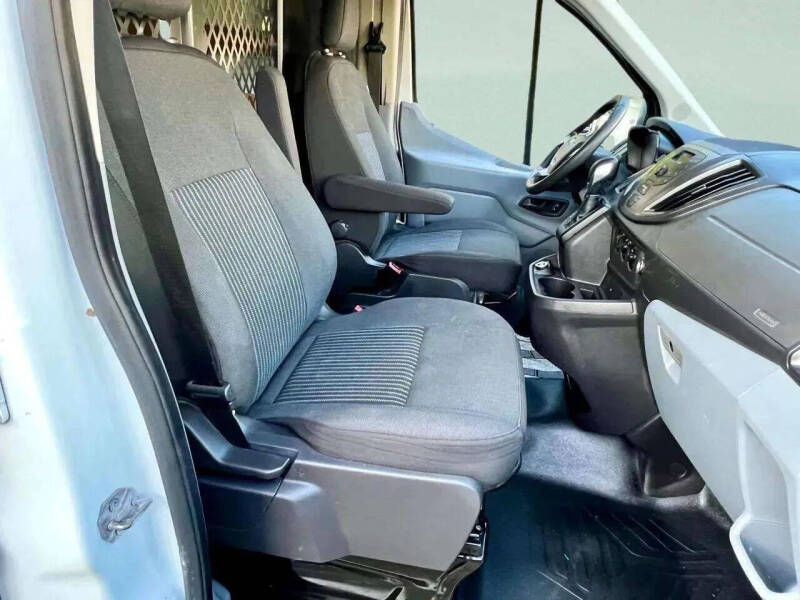 2019 Ford Transit 250