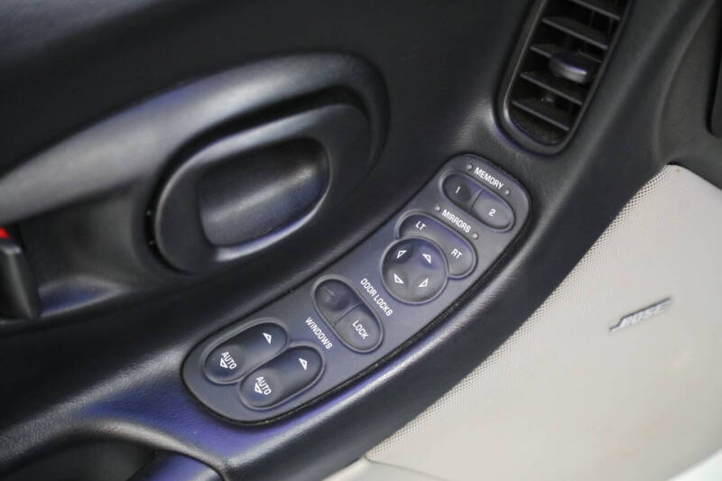 2003 Chevrolet Corvette