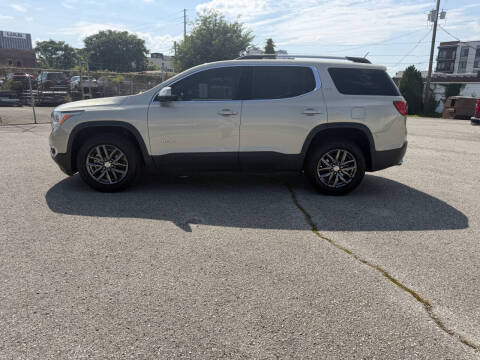 2017 GMC Acadia SLT-1