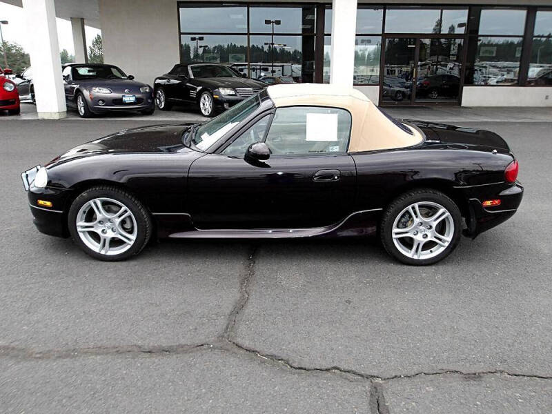 2004 Mazda MX-5 Miata